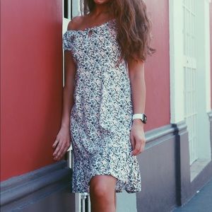 Women’s Small Off the Shoulder Sundress